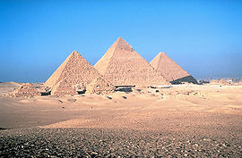 270px-pyramids_of_egypt1